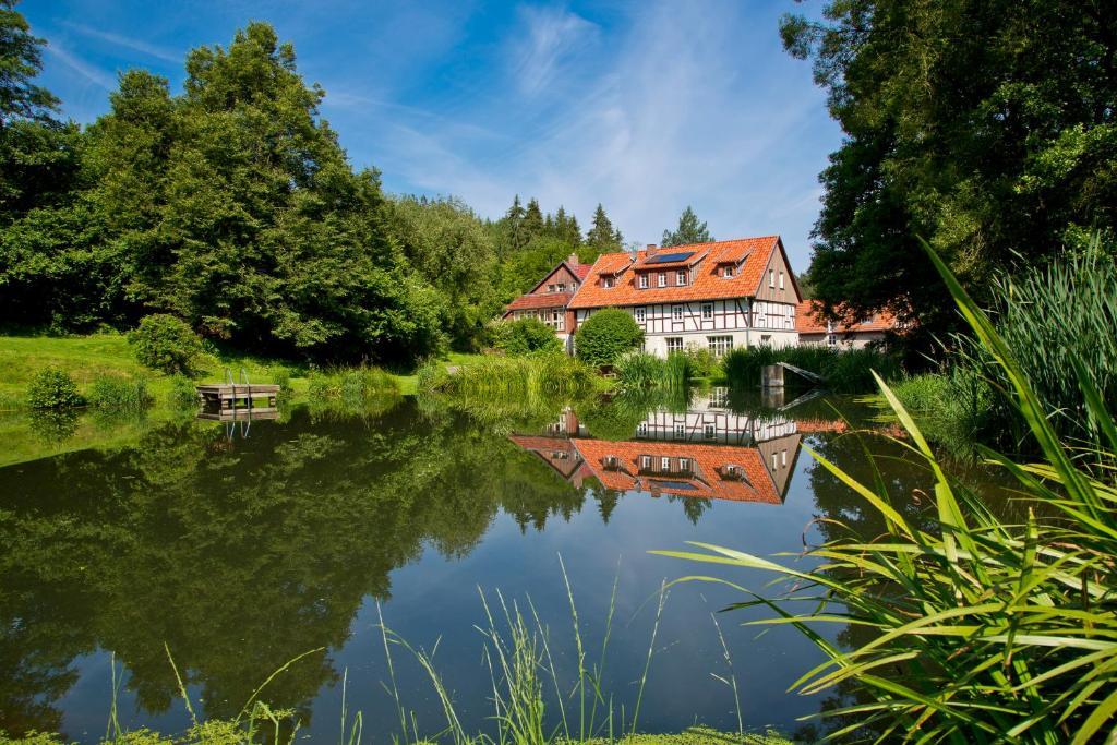 Romantik Hotel Landhaus Baerenmuehle Frankenau Buitenkant foto